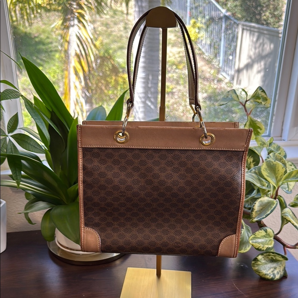 Celine Brown Tote Bag with Luxurious Monogram Pattern - Picture 2 of 9